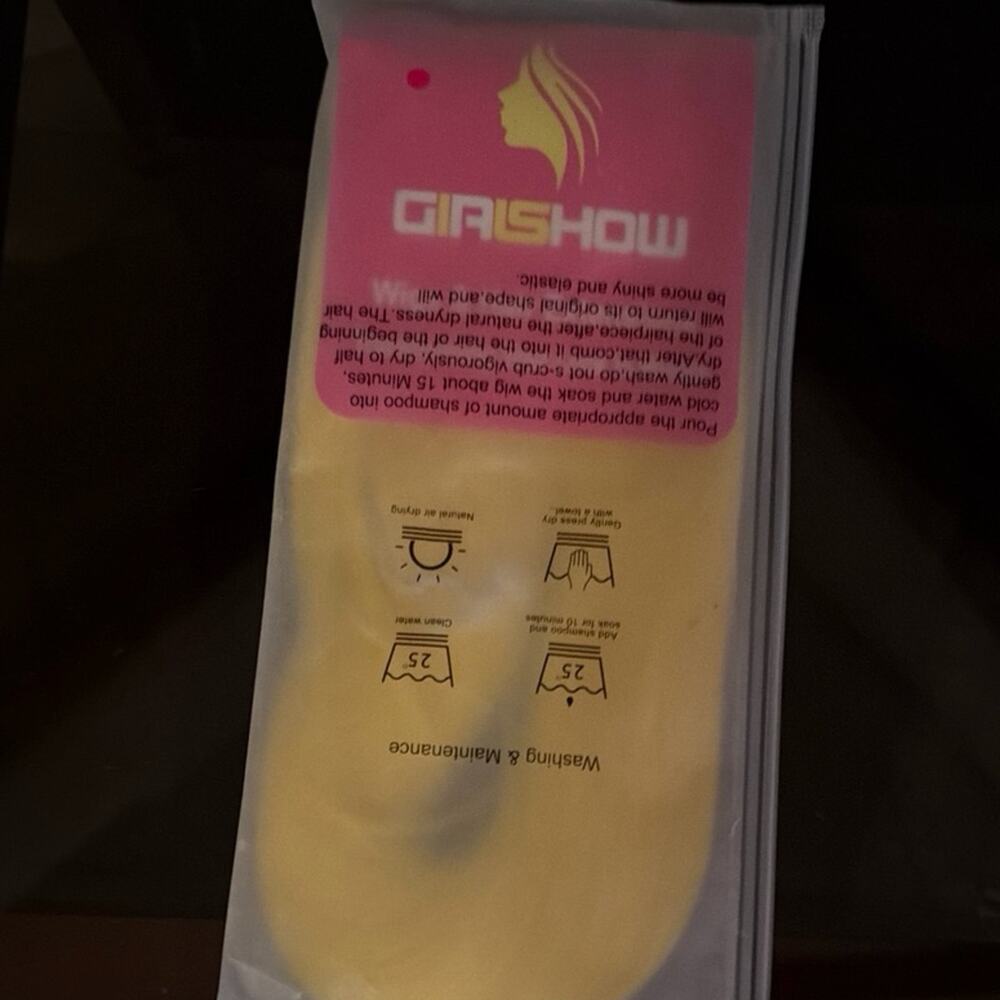 Girlshow 8 pc yellow clip-in extensions 22 inch long